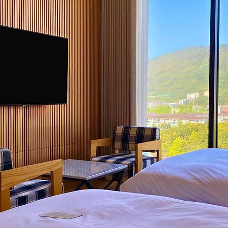 Hotel Avenue Changwon Dış mekan fotoğraf