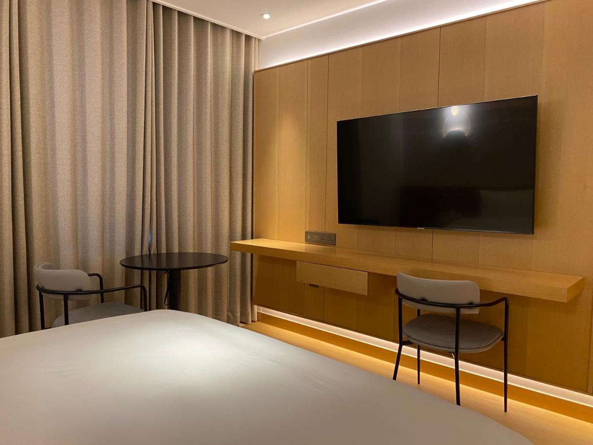 Hotel Avenue Changwon Dış mekan fotoğraf