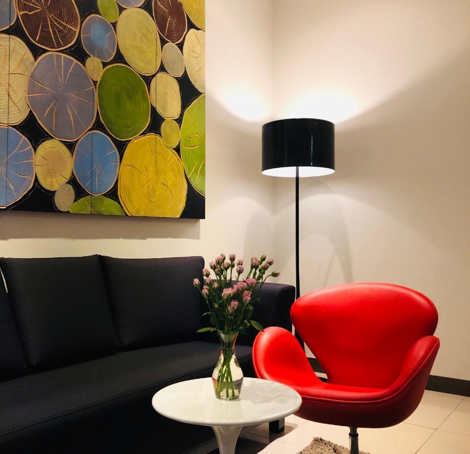 Hotel Avenue Changwon Dış mekan fotoğraf