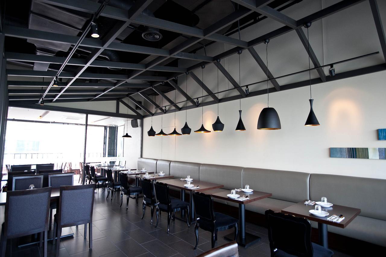 Hotel Avenue Changwon Dış mekan fotoğraf